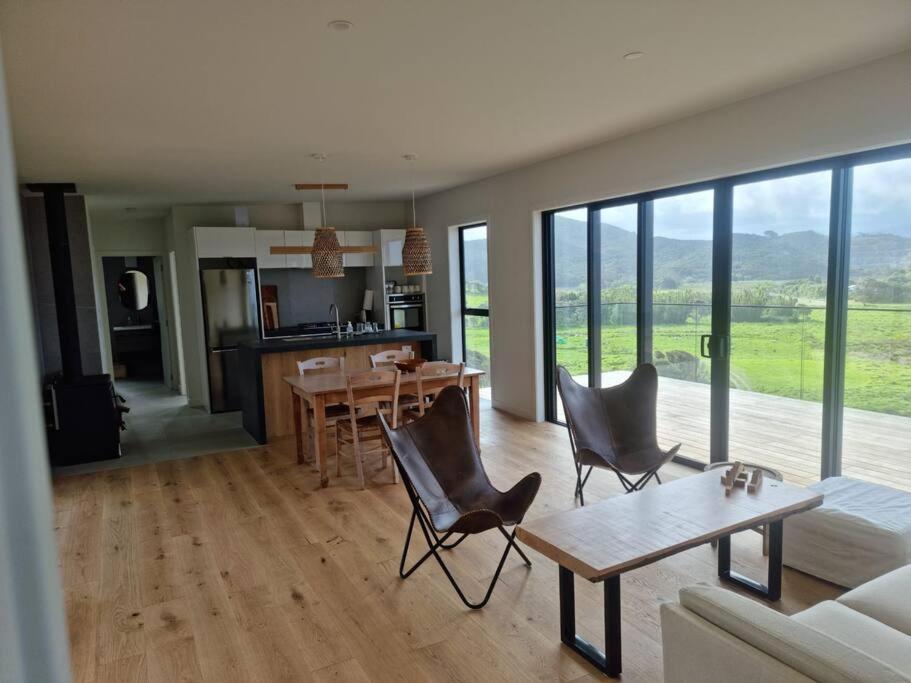 Xspot Medlands Beach House - Ocean Views - Short Stroll To The Beach Luaran gambar
